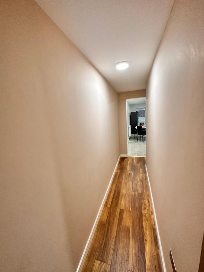 Canary Wharf Single Double And En-Suite Rooms London Ngoại thất bức ảnh