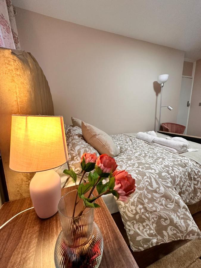 Canary Wharf Single Double And En-Suite Rooms London Ngoại thất bức ảnh